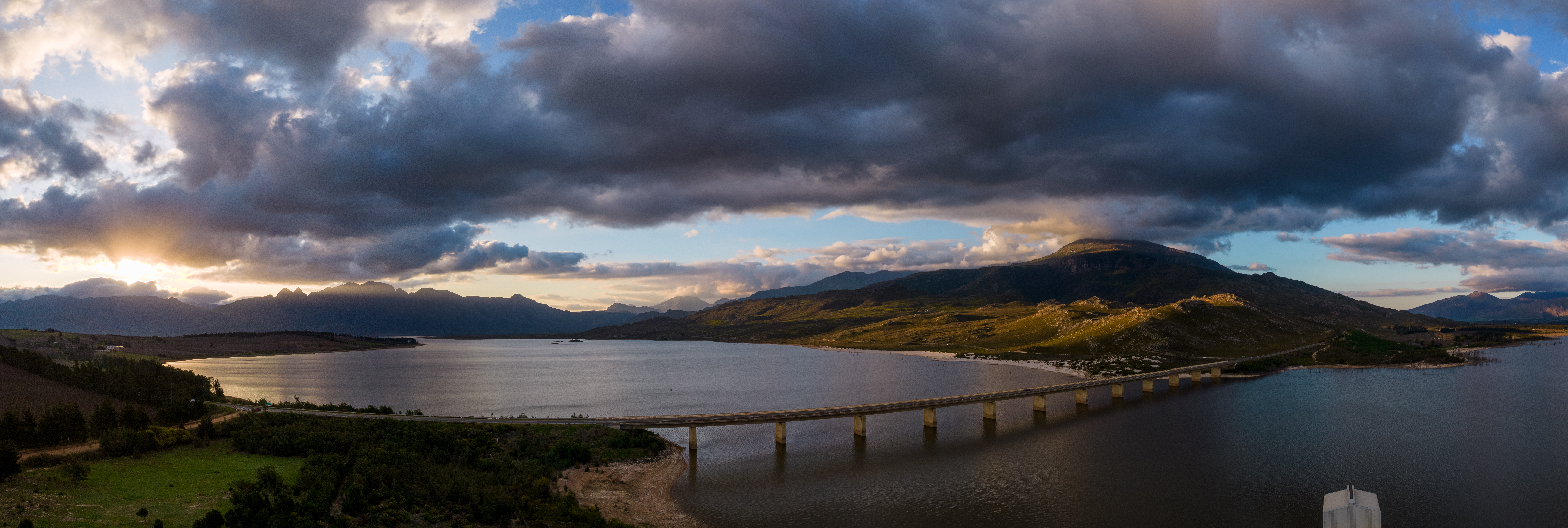 Theewaterskloof Dam