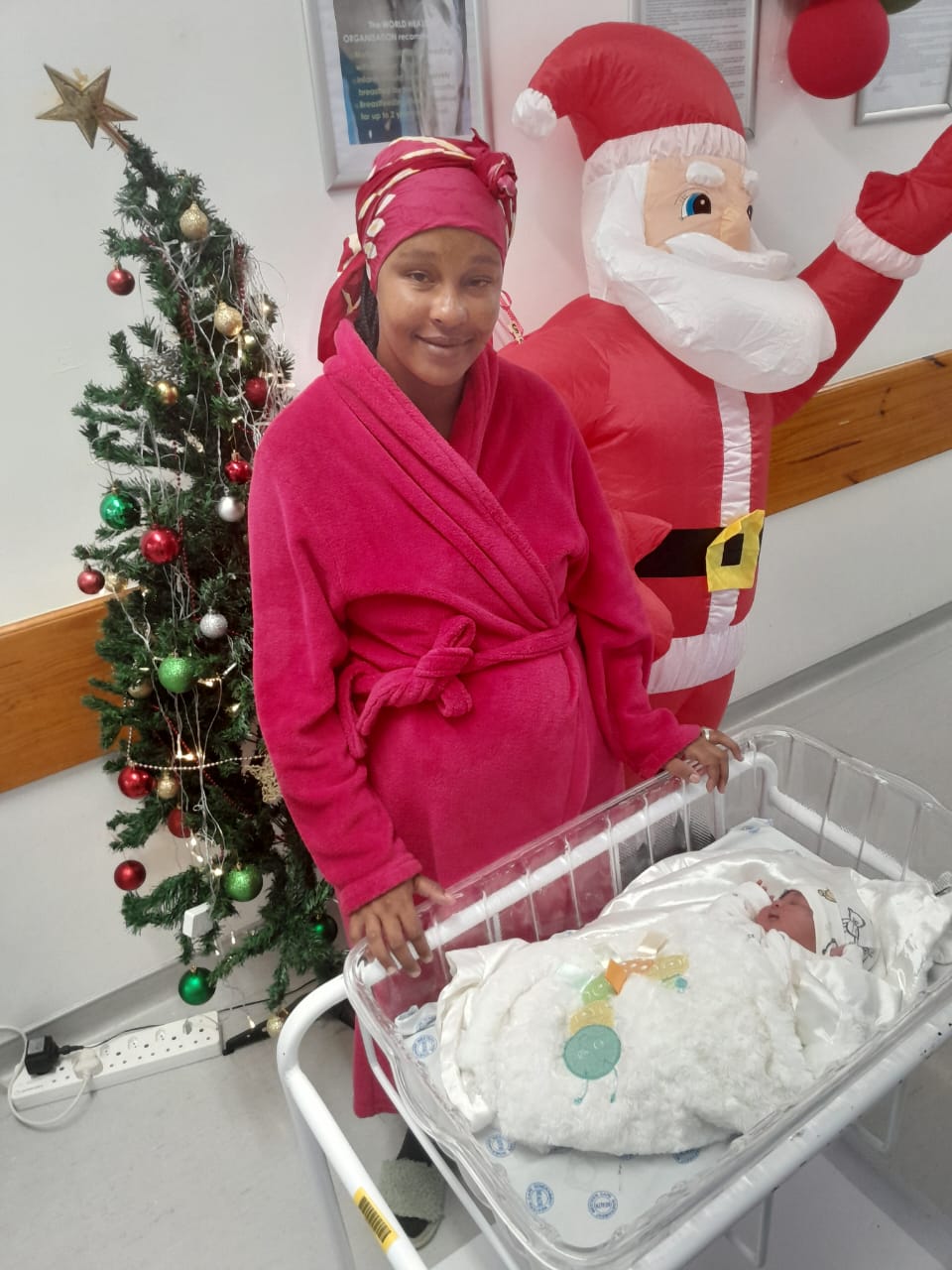 Mossel Bay Hospital welcomed their first baby, a little girl weighing 2,77 kg, at 01:13.