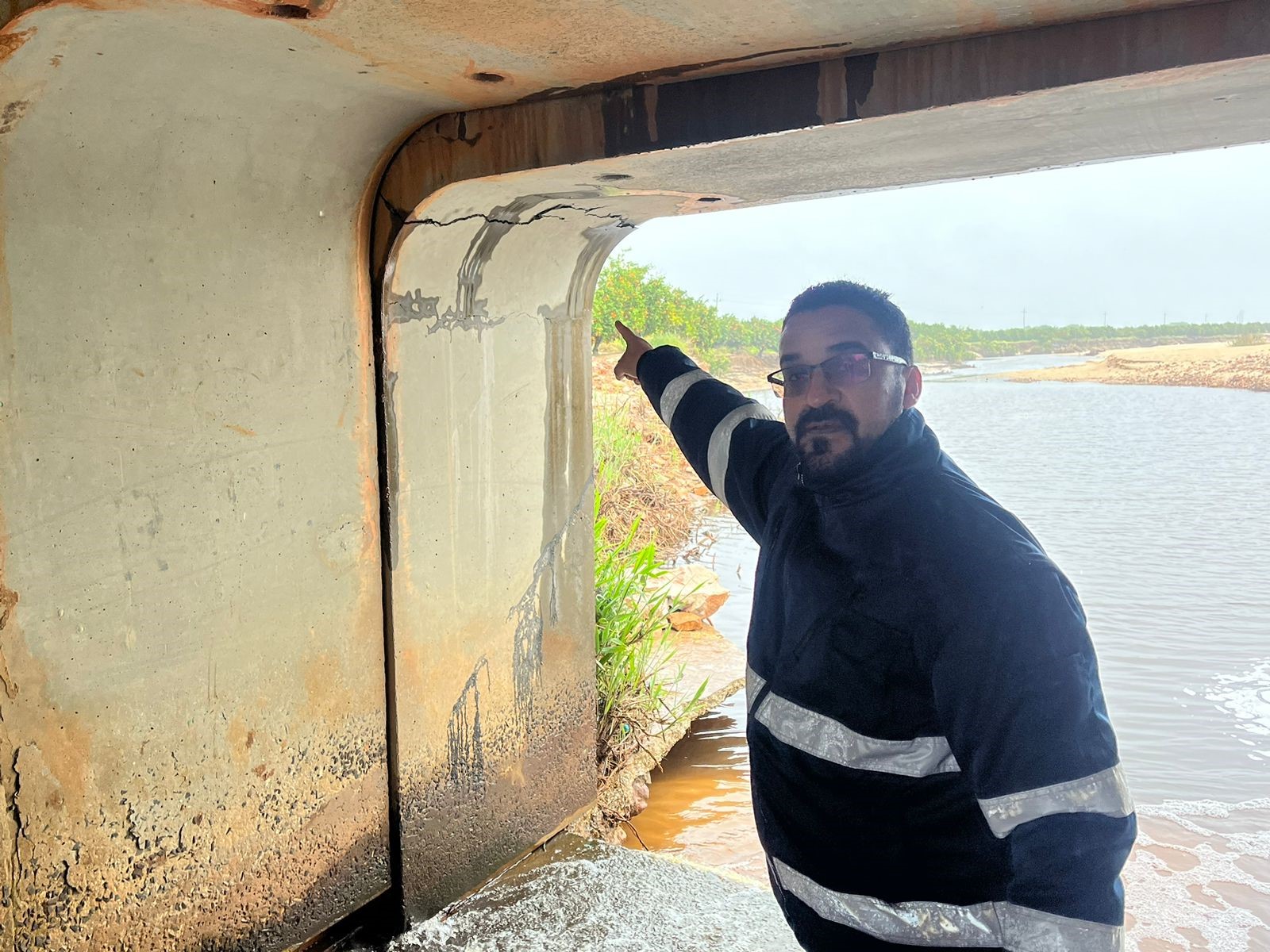 Provincial Minister Simmers visits Citrusdal to provide update on