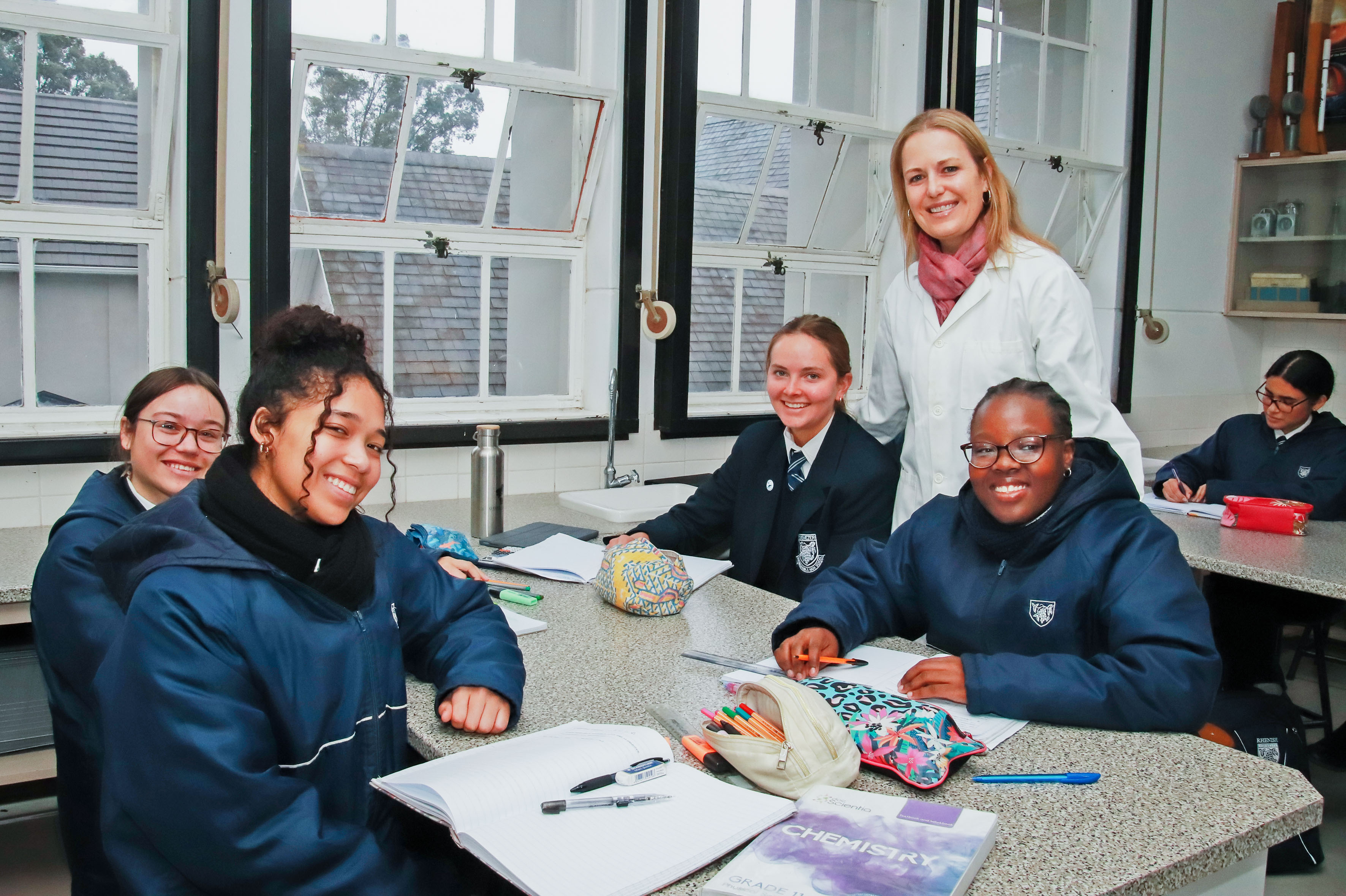 v_07-teaching-physsciences-winner-lana-schreuder_rhenish-girls-hs-cwinelands-6408.jpg