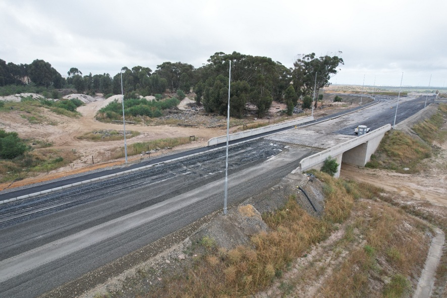 Bridge B6114 with streetlights