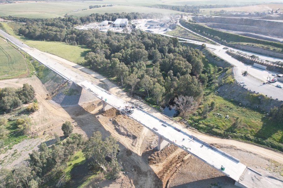 Bridge B6116  over Diep River