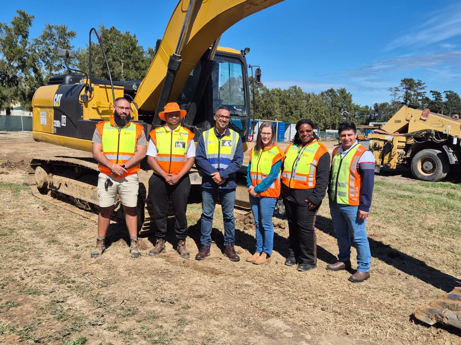 Min Simmers with the Sir Lowry's Pass Road project team