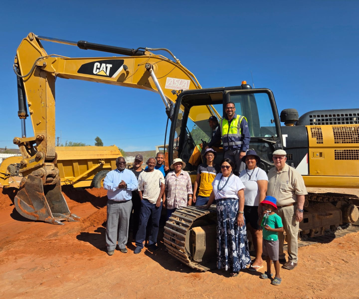 Sod-turning in Bitterfontein
