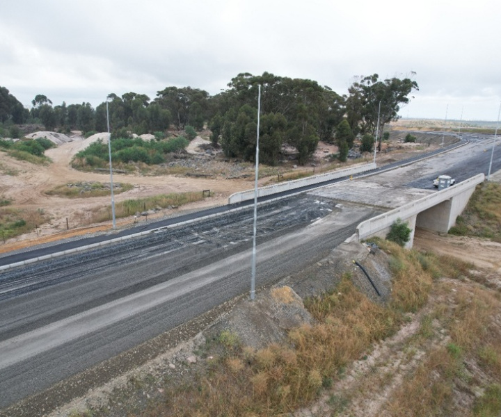 Bridge B6114 with streetlights