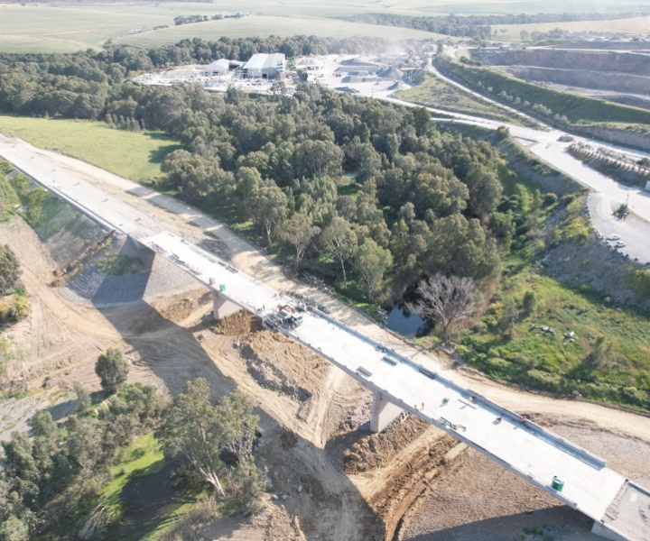 Bridge B6116  over Diep River