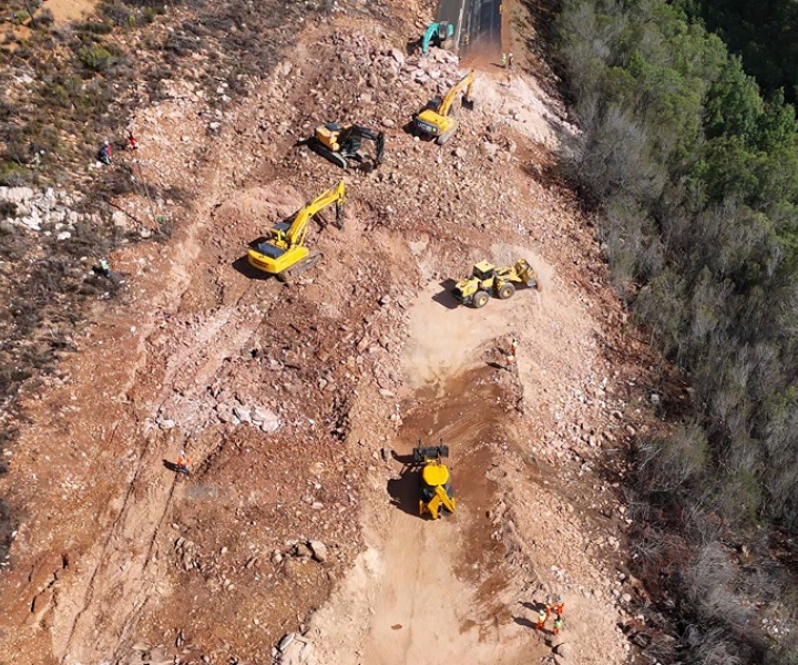 Clearing of blast material