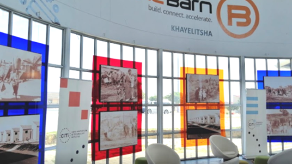 Khayelitsha Bandwidth Barn11