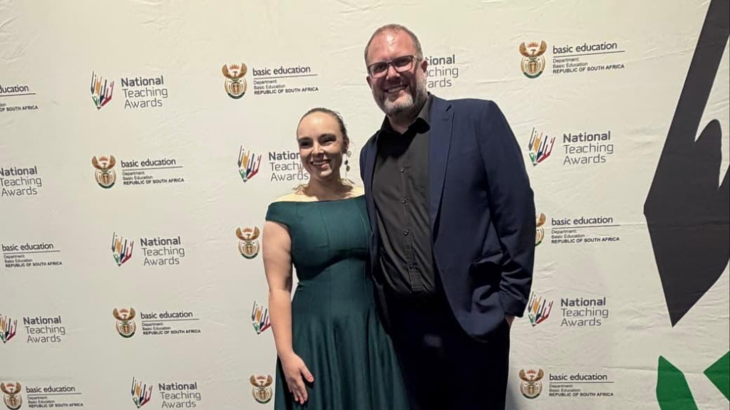 Danielle Bosch with Minister Londt