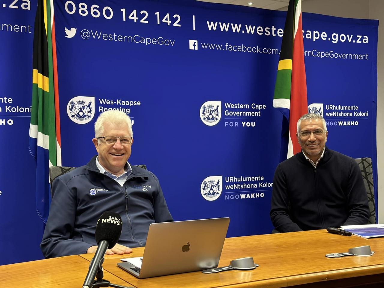 Premier Alan Winde and special advisor on energy, Alwie Lester, at the 24th Energy Digicon.