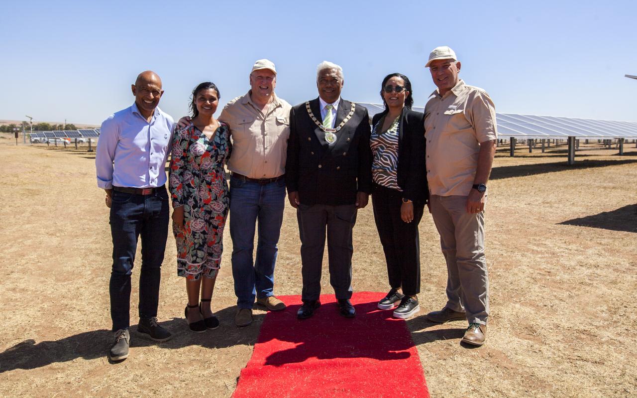 Economic Enablement Chief Director John Peters, Cindy Rose (Red Tape Reduction), Ralph Rabie (Darling Green), Swartland Municipality Mayor Harold Cleophas, Director: Red Tape Reduction Michelle Ellis, and Klaus Gobel (Darling Green)