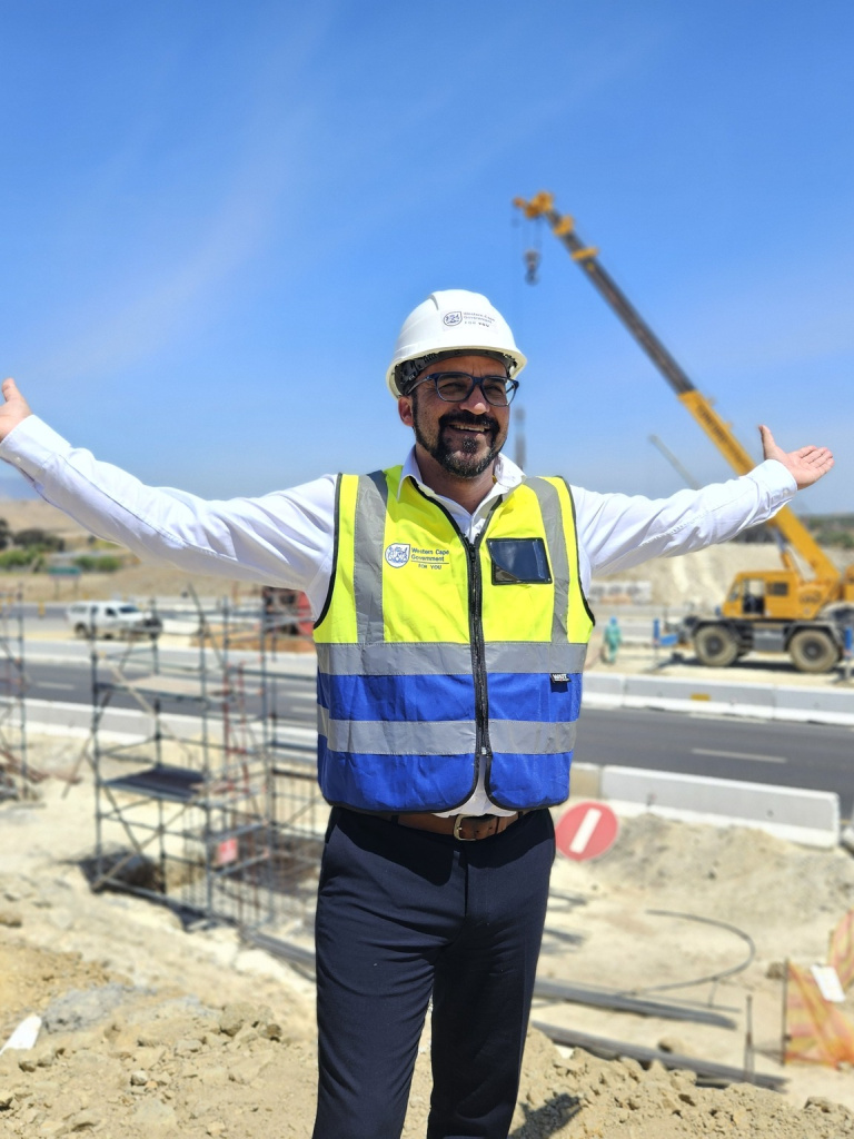 Minister Tertuis Simmers