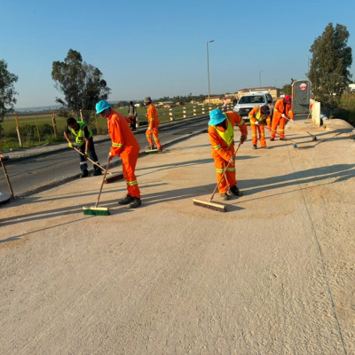 Half-width construction on Vredendal Bridge 1